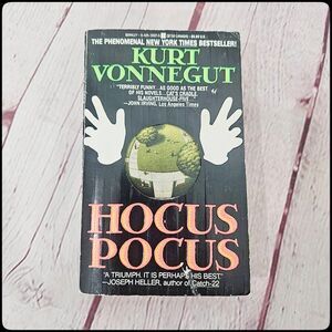 HOCUS POCUS Kurt Vonnegut New York Times Bestseller Paperback Book Comedy Satire